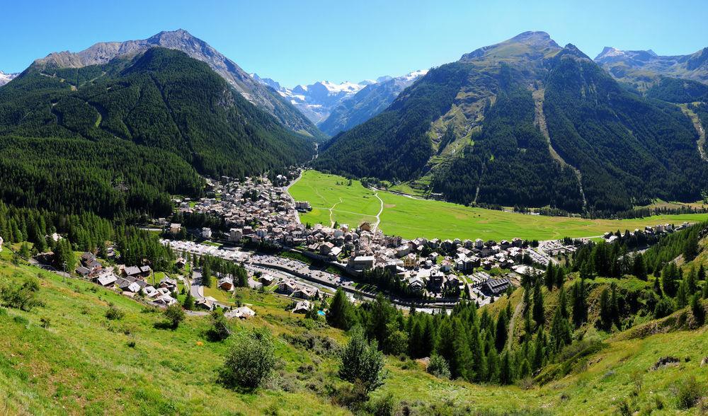 Hotel Le Bouquet Cogne Extérieur photo